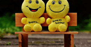 happy-puppets